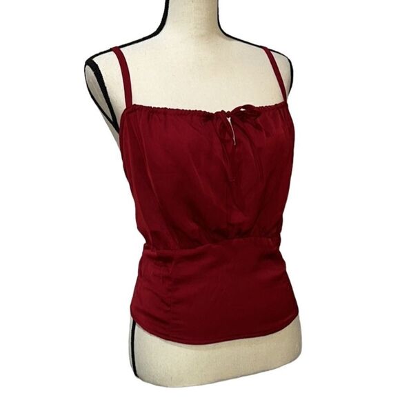 Torrid Satin Tie-Front Sleeveless Crop Top - Picture 3 of 12